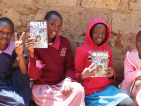 ケニアのマンガ聖書クラブ